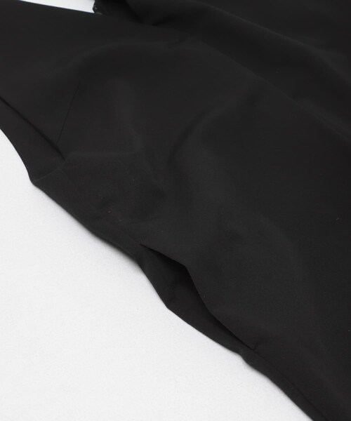 URBAN RESEARCH DOORS（アーバンリサーチドアーズ）の「Vネックタックオールインワン（つなぎ/オールインワン・レディース・BLACK・S/M）」の11枚目の写真
