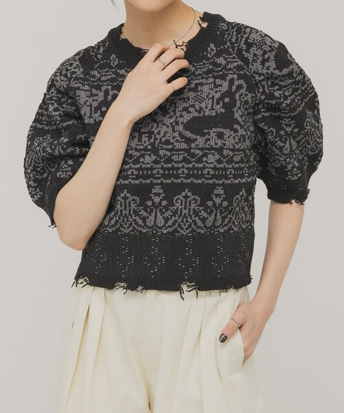 KBF（ケイビーエフ）の「ジャガードハーフスリーブニット（ニット/セーター・レディース・BEIGE/NAVY・One）」の14枚目の写真