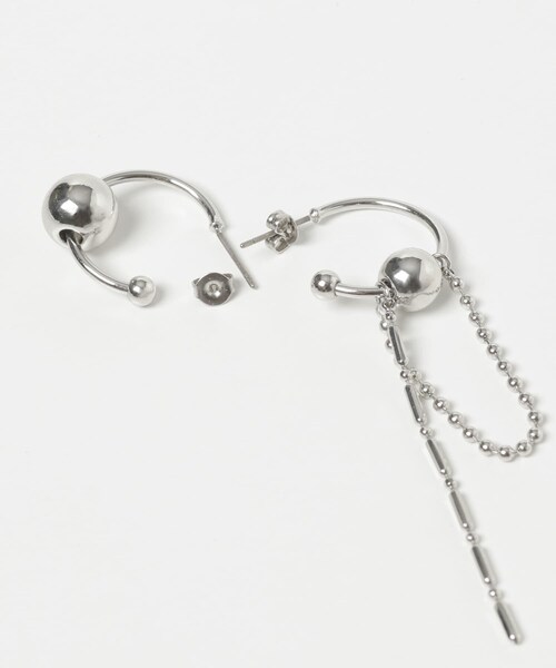 SMELLY（スメリー）の「チェーンコンビアシンメトリーピアス（ピアス（両耳用）・レディース・SLV/GLD・-）」の9枚目の写真