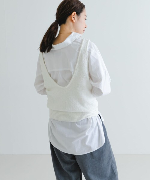 URBAN RESEARCH(アーバンリサーチ)の「ブロードオーバーシャツ(Tシャツ/カットソー・レディース・L.BLUE/OFF・FREE/Free)」の6枚目の写真