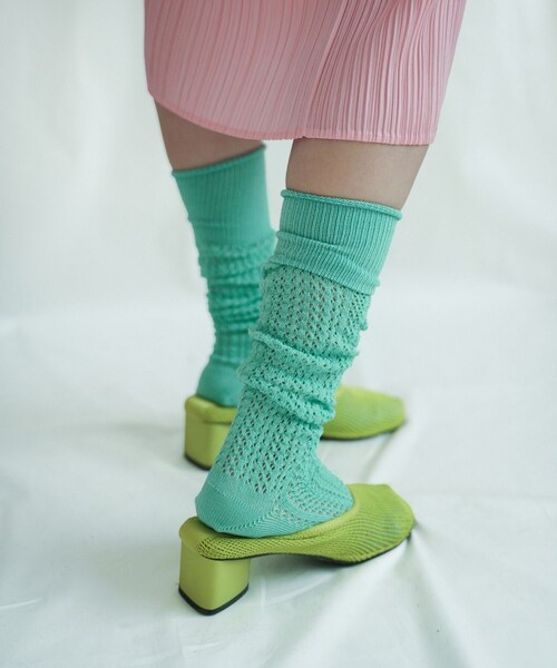 ADAM ET ROPE'(アダムエロペ)の「【CONLEAD(コンリード)】Lace Long socks / レースロングソックス(ソックス/靴下・レディース・ホワイト/ダークブラウン/ライトグリーン/ピンク・F)」の14枚目の写真