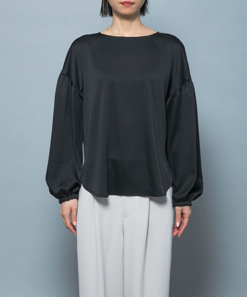 URBAN RESEARCH ROSSO（アーバンリサーチロッソ）の「ハンマーサテンギャザーブラウス（シャツ/ブラウス・レディース・WHITE/BLACK・Free）」の19枚目の写真