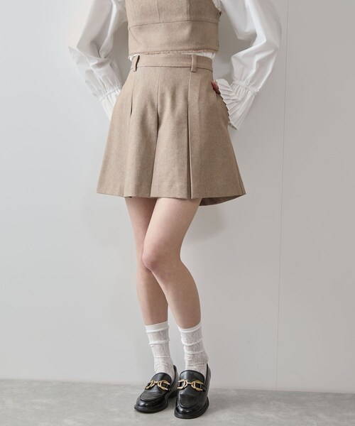 VIS(ビス)の「サマーツイードタックフレアショートパンツ(その他パンツ・レディース・キナリ系/キャメル系・M/S)」の15枚目の写真