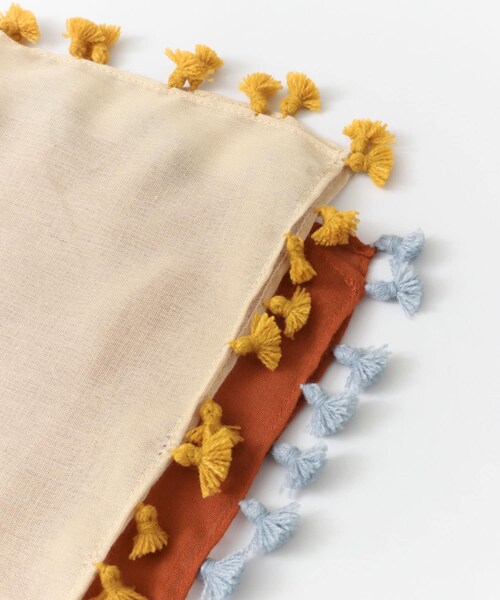 KBF（ケイビーエフ）の「タッセル付きストール（ストール/ショール・レディース・TERRACOTTA/BEIGE・One/one）」の6枚目の写真