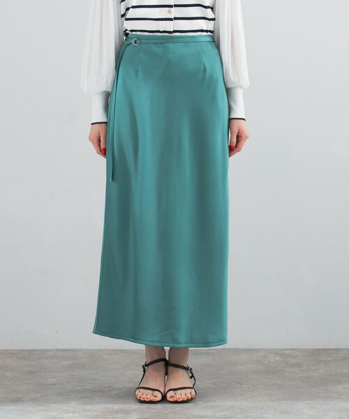 URBAN RESEARCH ROSSO（アーバンリサーチロッソ）の「リップルサテンスカート（スカート・レディース・ivory/emerald・36/38）」の17枚目の写真