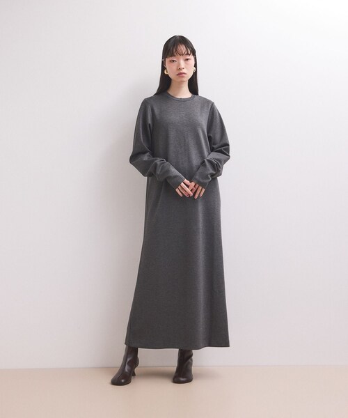 ADAM ET ROPE'(アダムエロペ)の「【WEB限定】ニットキャミソールセットワンピース(ワンピース・レディース・ブラック/チャコール/ダークブラウン・F)」の10枚目の写真