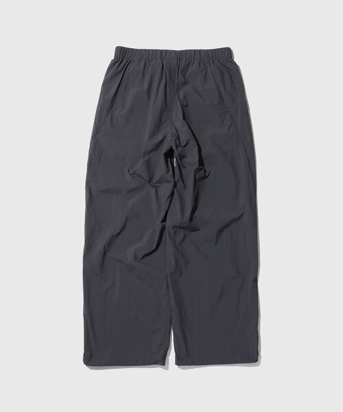 ADAM ET ROPE'(アダムエロペ)の「【Goldwin / ゴールドウィン】Advanced Light Wide Easy Pants(その他パンツ・メンズ・ブラック/グレー・2/3/4)」の15枚目の写真