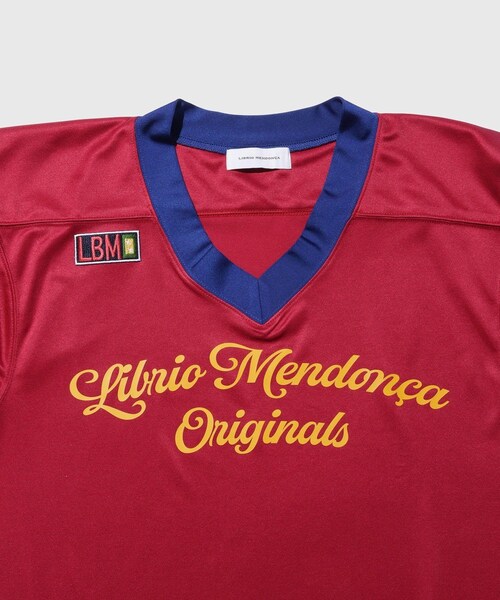 ADAM ET ROPE'(アダムエロペ)の「【LIBRIO MENDONCA/リブリオ メンドンサ】 AMERICAN FOOTBALL TOP(Tシャツ/カットソー・メンズ・ブラック/レッド・L/M)」の6枚目の写真