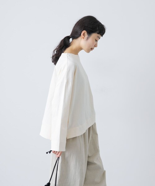 かぐれ（カグレ）の「コットンボートネックカットソー（Tシャツ/カットソー・レディース・IVORY/BLACK/BORDER・Free）」の22枚目の写真