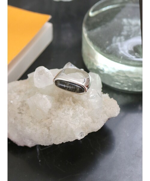 Ungrid（アングリッド）の「エリプスデザインストーンコンビリング（リング・レディース・ブラック/ブルー/ブラウン・F）」の4枚目の写真