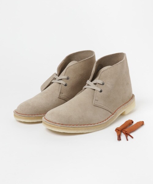 URBAN RESEARCH（アーバンリサーチ）の「Clarks　Desert Boot（ブーツ・メンズ・SAND・7.5/8/8.5/9/9.5）」の3枚目の写真