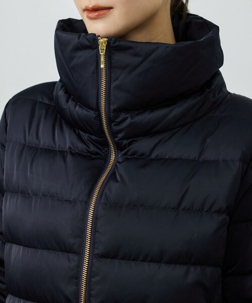 ROPE'(ロペ)の「サテンロング丈ダウンコート/イージーケア(ダウンジャケット/コート・レディース・ブラック/ネイビー・36/38)」の21枚目の写真