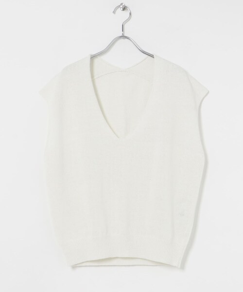URBAN RESEARCH（アーバンリサーチ）の「リネンコットンVネックニットベスト（ベスト・レディース・BEIGE/OFF/BLUE GRAY・FREE）」の12枚目の写真
