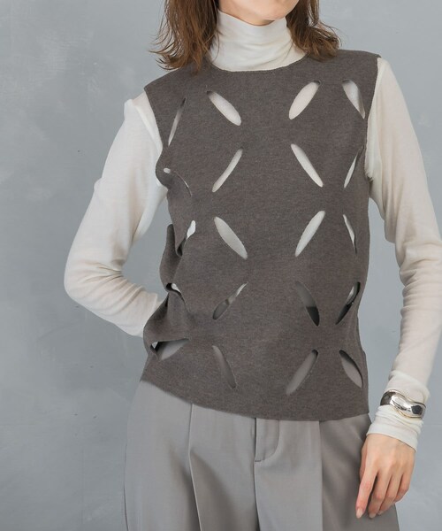 leinwande　Flower Knitted Top
