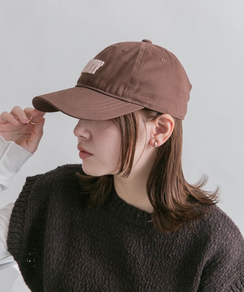 KBF（ケイビーエフ）の「チェーンステッチエンブロイダリーCAP（キャップ・レディース・BROWN/BLUE/CHARCOAL・one）」の14枚目の写真