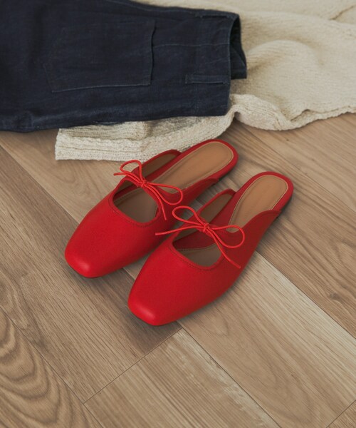 URBAN RESEARCH DOORS(アーバンリサーチドアーズ)の「スクエアトゥリボンミュール(サンダル・レディース・RED/BLACK・36/37/38)」の14枚目の写真