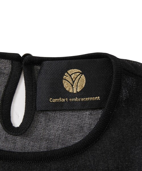 ADAM ET ROPE'（アダムエロペ）の「【Comfort embracement】別注 チュニック（シャツ/ブラウス・レディース・ブラック/ホワイト・F）」の15枚目の写真