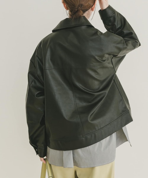 ITEMS URBANRESEARCH（アイテムズ アーバンリサーチ）の「フェイクレザーZIPUPブルゾン（その他アウター・レディース・BLK/BRN・Free）」の14枚目の写真