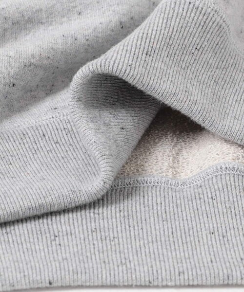 URBAN RESEARCH DOORS(アーバンリサーチドアーズ)の「commpost 反毛裏毛クルーネックスウェット(スウェット・メンズ・TOP GRAY・M/L/XL)」の16枚目の写真