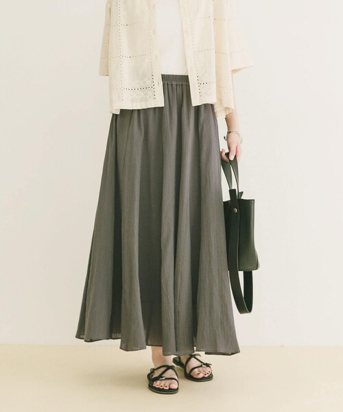 ITEMS URBANRESEARCH（アイテムズ アーバンリサーチ）の「コットン楊柳フレアスカート（スカート・レディース・GRY/BRN/L/KHK・Free）」の4枚目の写真