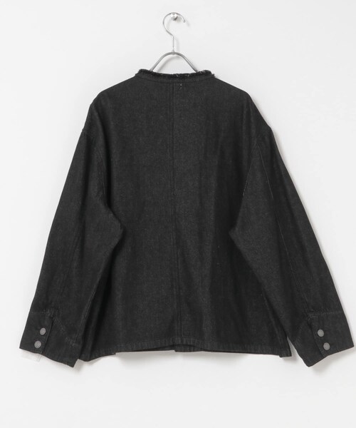 ITEMS URBANRESEARCH(アイテムズ アーバンリサーチ)の「デニムオーバーノーカラージャケット(デニムジャケット・レディース・BLK/BRN/IDG・Free)」の15枚目の写真