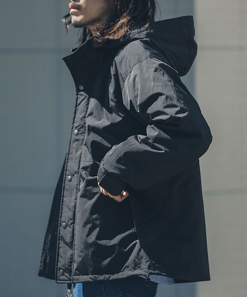 URBAN RESEARCH Sonny Label（アーバンリサーチサニーレーベル）の「『撥水』CORDURAマルチマウンテンパーカー（マウンテンパーカー・メンズ・ブルー/ブラック/カーキ・M/L/XL）」の22枚目の写真