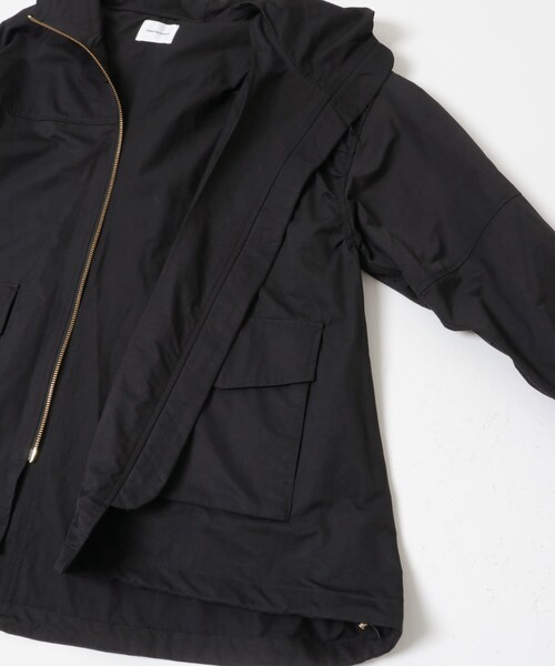 URBAN RESEARCH（アーバンリサーチ）の「コットンナイロンマウンテンパーカー（マウンテンパーカー・レディース・BLACK/CHARCOAL/BEIGE・FREE）」の13枚目の写真