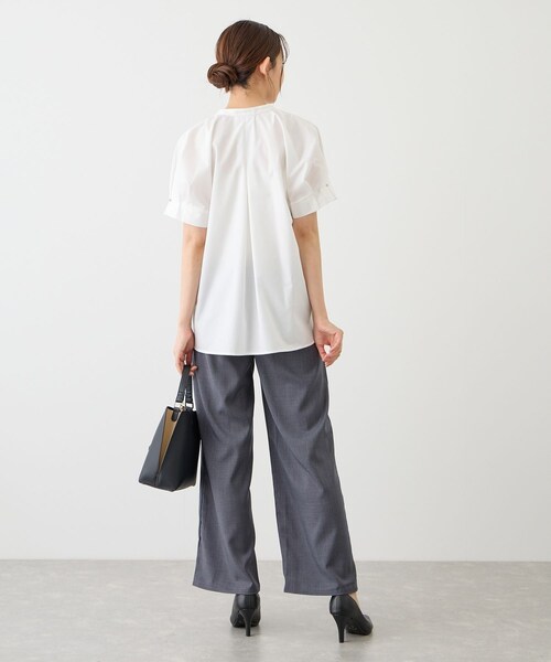 Jayro(ジャイロ)の「袖タックスキッパーシャツ(シャツ/ブラウス・レディース・ホワイト系/ネイビー/ブルー系/サックス/ピンク系・M)」の17枚目の写真