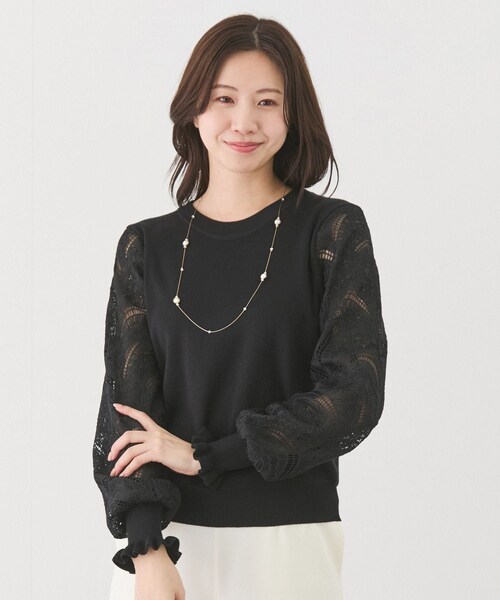 Jayro(ジャイロ)の「袖レースニットプルオーバー(ニット/セーター・レディース・ブラック/ホワイト/ネイビー/ブルー系・F)」の5枚目の写真