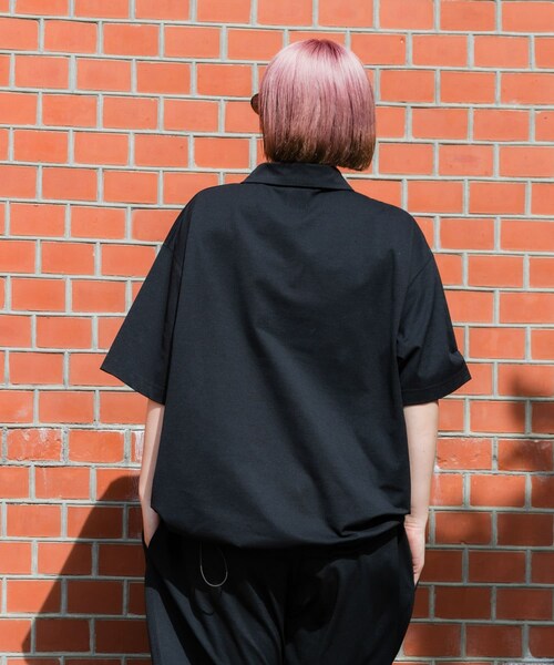 URBAN RESEARCH(アーバンリサーチ)の「Wide Dad SHADE TECH ポロシャツ(ポロシャツ・メンズ・D.NAVY・1/2)」の6枚目の写真