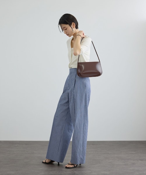 ADAM ET ROPE'（アダムエロペ）の「【J'aDoRe・一部店舗限定】【FANE （フェイン）】bra bag（ハンドバッグ・レディース・ダークブラウン/ベージュ系・F）」の7枚目の写真