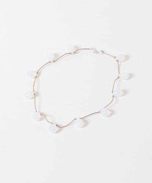かぐれ(カグレ)の「『一部別注カラー』Sisi Joia NOUE NECKLACE(ネックレス・レディース・別注WHITE/BLACK・One)」の5枚目の写真