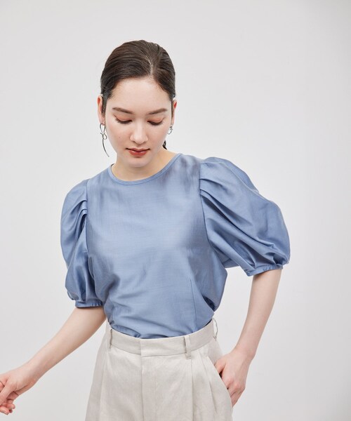 ROPE'（ロペ）の「【新色追加】【洗える】カールマイヤーパフスリーブブラウス【雑誌/メディア掲載】（シャツ/ブラウス・レディース・ホワイト/ブルー/ピンク/ブラック/ベージュ/ブルー系・F）」の9枚目の写真
