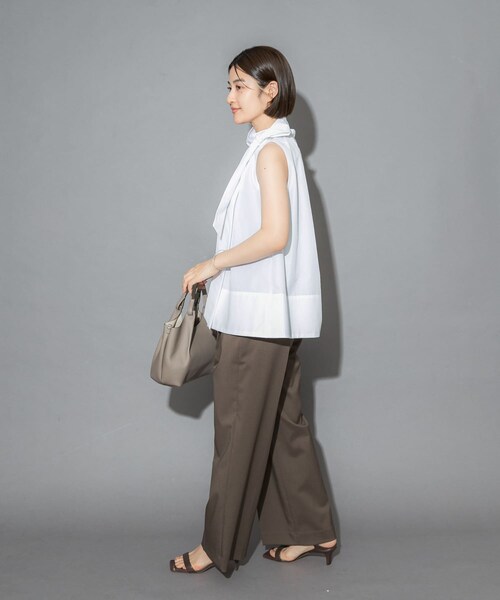 URBAN RESEARCH ROSSO（アーバンリサーチロッソ）の「ウエストマークハイネックシャツブラウス（シャツ/ブラウス・レディース・OFF WHITE/BLACK・Free）」の6枚目の写真