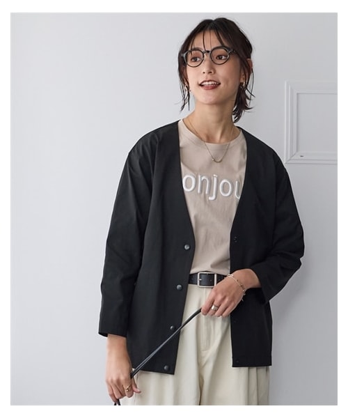 nissen（ニッセン）の「＜大きいサイズ＞２４時間ずっと快適かるスルーメッシュＶネックノーカラージャケット（吸汗速乾・ＵＶカット・イージーケア）（セットアップ可能）（ジャケット/アウター・レディース・黒/ミッドナイトネイビー/モカ/アクアブルー・L/LL/3L/4L/5L/6L/8L/10L）」の16枚目の写真