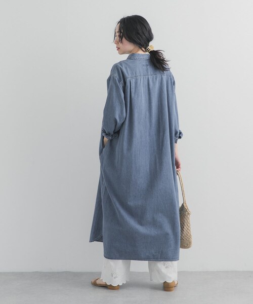 URBAN RESEARCH DOORS（アーバンリサーチドアーズ）の「ライトコットンデニムシャツワンピース（ワンピース・レディース・L.INDIGO/INDIGO・Free）」の9枚目の写真