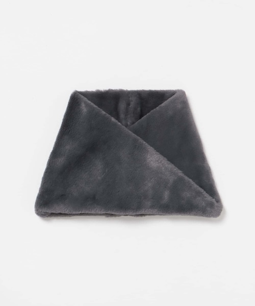 URBAN RESEARCH（アーバンリサーチ）の「フェイクファースヌード（ネックウォーマー/スヌード・レディース・IVORY/GREGE/CHARCOAL・FREE）」の3枚目の写真