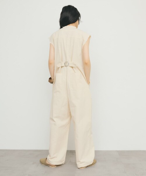 KBF(ケイビーエフ)の「フロントZIPジャンプスーツ(サロペット/オーバーオール・レディース・CHARCOAL/IVORY/L.KHAKI・one)」の11枚目の写真