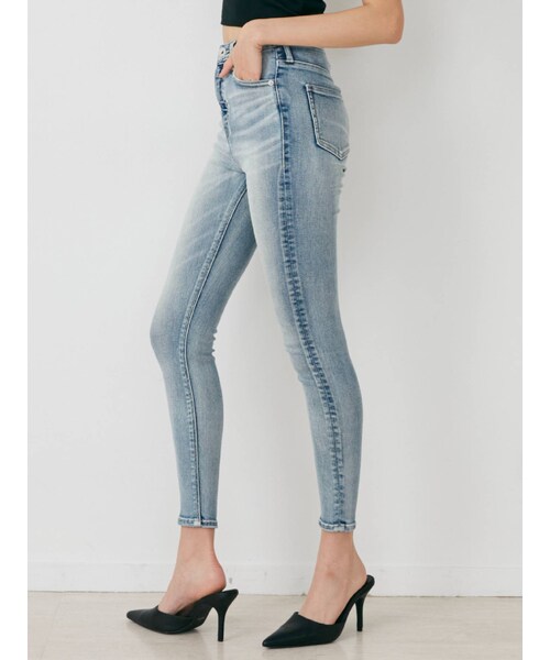 GYDA（ジェイダ）の「H/W CALIKスキニーデニムパンツ（デニムパンツ・レディース・ブラック/ブルー/アイスブルー/インディゴ・S）」の4枚目の写真