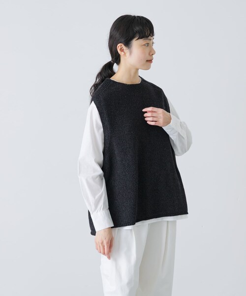 かぐれ（カグレ）の「テープヤーンニットベスト（ベスト・レディース・L/BEIGE/BLACK・Free）」の4枚目の写真