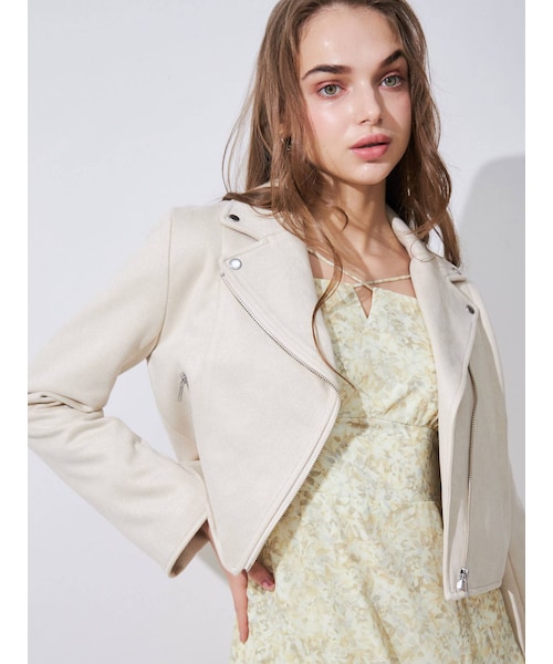 MERCURYDUO（マーキュリーデュオ）の「フェイクスエードコンパクトライダースジャケット（ライダースジャケット・レディース・ベビーピンク/ベージュ/ガーネット・F）」の3枚目の写真