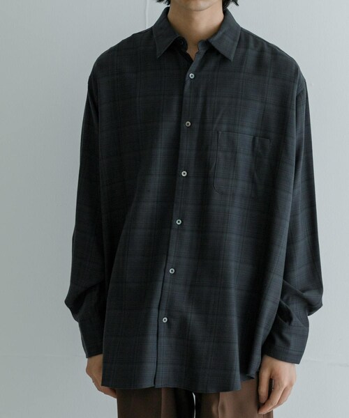 URBAN RESEARCH（アーバンリサーチ）の「MARKAWARE　COMFORT FIT SHIRTS（シャツ/ブラウス・メンズ・CHA CHK/GREIGE CHK・2/3）」の4枚目の写真