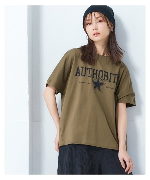 nissen（ニッセン）の「【選べる柄】吸汗速乾オーバーサイズプリントドルマンスリーブＴシャツ（Tシャツ/カットソー・レディース・杢グレー:バックデカロゴ/黒:バックデカロゴ/チャコール:センターロゴ/オフホワイト:センターロゴ/モカ:タテロゴ/カーキ:スターロゴ/オフホワイト:バックロゴ/杢グレー:バックロゴ・S~M/L~LL）」の16枚目の写真