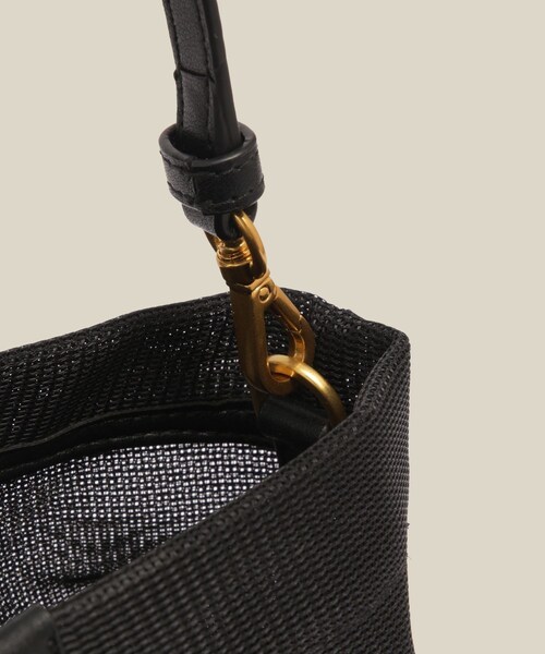 ROPE'(ロペ)の「チュールメッシュ2WAYミニバッグ(ハンドバッグ・レディース・ブラック/オリーブ・F)」の14枚目の写真