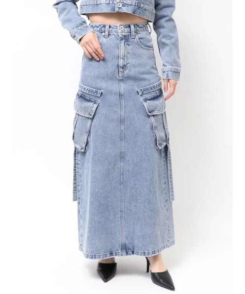 GYDA（ジェイダ）の「ハイウエストG bijou CARGOデニムロングスカート（デニムスカート・レディース・アイスブルー/インディゴ/ネイビー・S/M）」の4枚目の写真