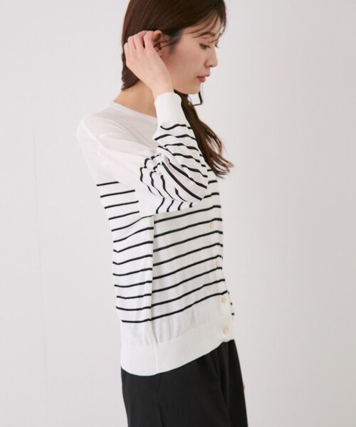 Jayro(ジャイロ)の「ドロップショルダークルーネックカーディガン(ニット/セーター・レディース・ブラック/ホワイト/ホワイト系/ネイビー/ブルー/ブルー系/オレンジ系/イエロー・M)」の21枚目の写真