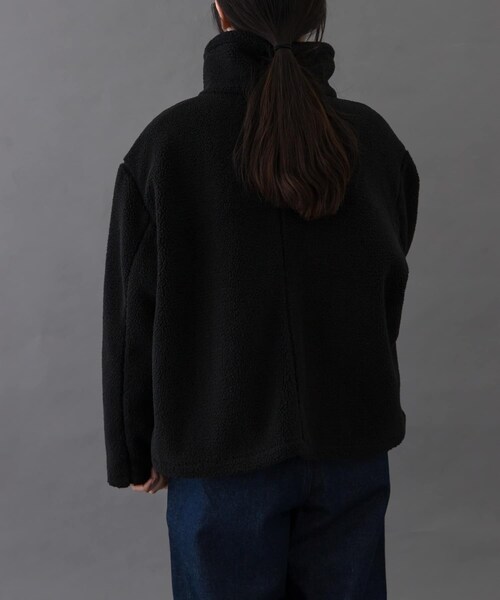 URBAN RESEARCH DOORS（アーバンリサーチドアーズ）の「FORK&SPOON　スタンドカラーボアブルゾン（ブルゾン・レディース・BLACK/BEIGE・1）」の6枚目の写真