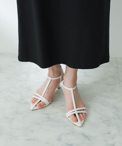 SENSE OF PLACE by URBAN RESEARCH(センスオブプレイスバイアーバンリサーチ)の「ポインテッドナローストラップサンダル(サンダル・レディース・BLACK/WHITE/SILVER・S/M/L)」の19枚目の写真