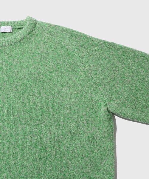 ADAM ET ROPE'（アダムエロペ）の「【URU/ウル】CREW NECK KNIT（ニット/セーター・メンズ・グリーン・F）」の4枚目の写真