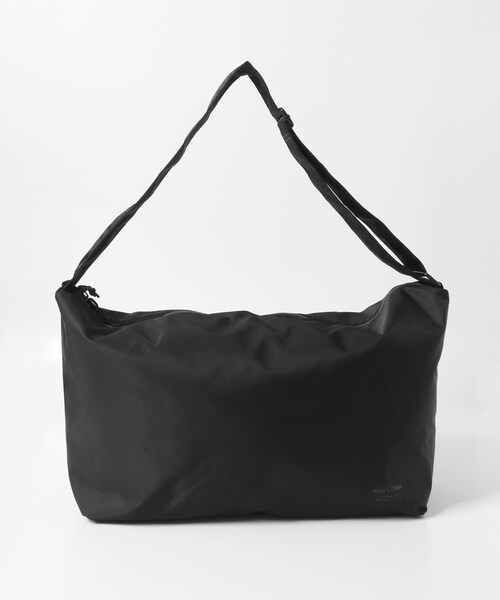 URBAN RESEARCH DOORS（アーバンリサーチドアーズ）の「『別注』YAKPAK×DOORS　SHOULDER BAG（ショルダーバッグ・メンズ・CHARCOAL/BLACK/GREIGE・-）」の5枚目の写真